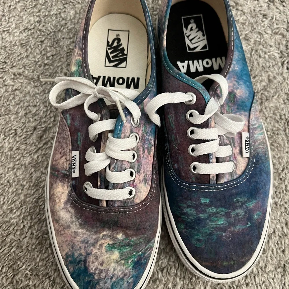 Vans + MOMA Claude Monet Sneakers US Men’s 7.5 Women’s 9 EU 40 GUC - Picture 2 of 7